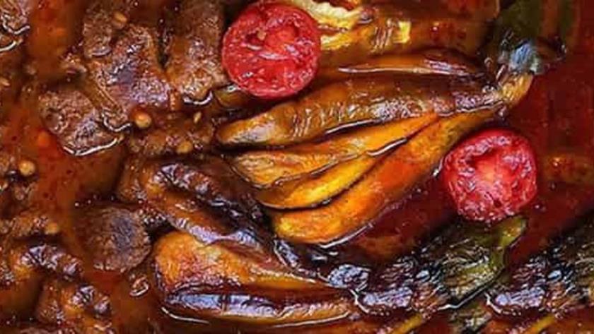 ایران برس: يخنة الباذنجان طعام شهي يُطبخ في إيران
