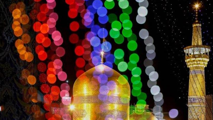 Iranpress: استعدادات الحرم الرضوي الشريف لاستقبال الزوار غير الإيرانيين في عشرة الكرامة