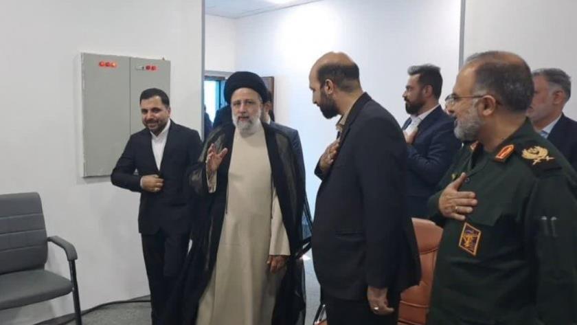 Iranpress: رئيسی يرعى حفل تدشين مشروع الالياف الضوئية في قم 