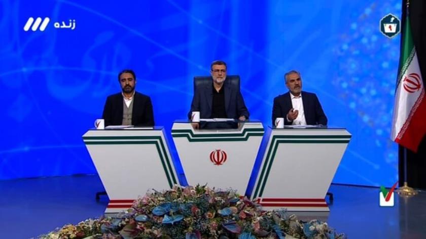 Iranpress: مرشح الانتخابات الرئاسية: علينا المحافظة على هويتنا في السياسة الخارجية
