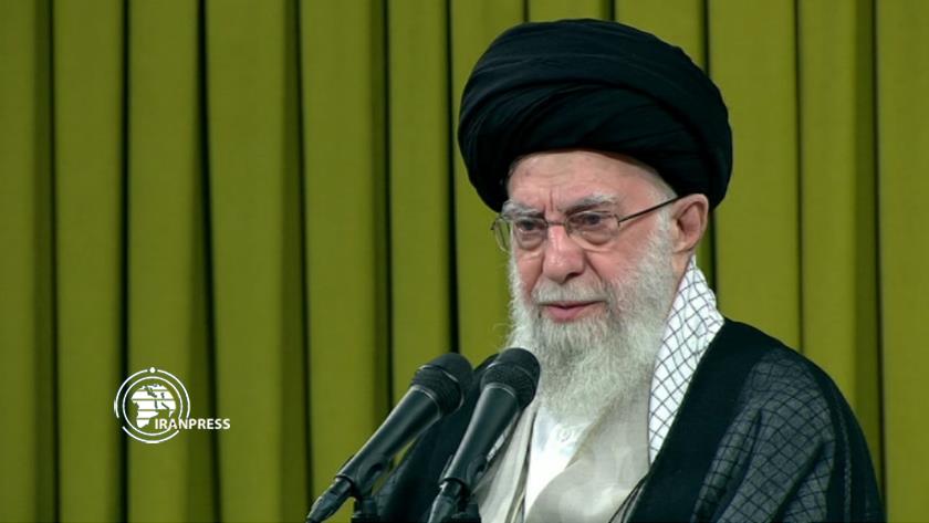 Iranpress: سماحة قائد الثورة: استمرار سيادة الاسلام السياسي يبعث اليأس في نفوس الكفار