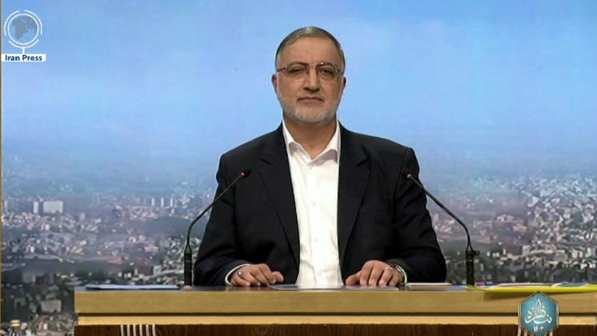 Iranpress: المرشح الرئاسي زاكاني: الشعب ولي نعمتنا