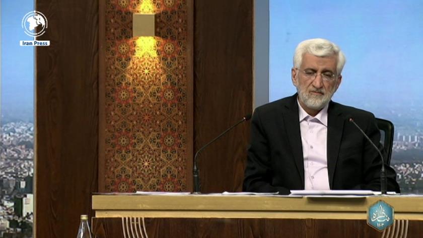 Iranpress: المرشح الرئاسي جليلي: لديّ أولويتان هما جلب العملة الأجنبية وخلق فرص العمل