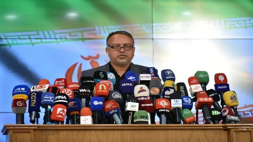 Iranpress: زيادة في المشاركة في الجولة الثانية من الانتخابات الرئاسية مقارنة بالجولة الأولى