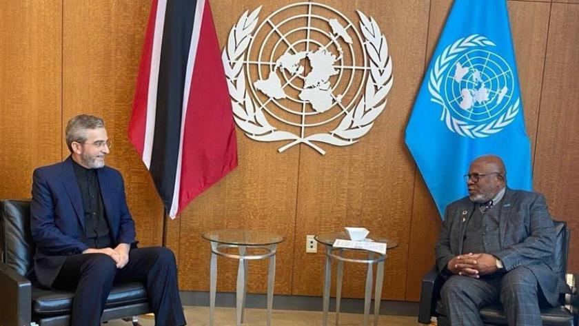 Iranpress: إيران تطالب بزيادة الجهود لوقف العدوان الإسرائيلي على غزة