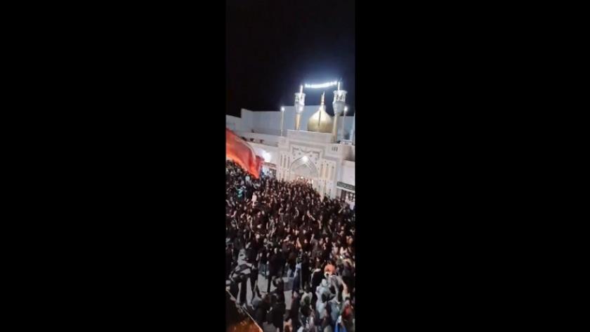 Iranpress: المسلمون في شمال الهند يقيمون العزاء الحسيني 