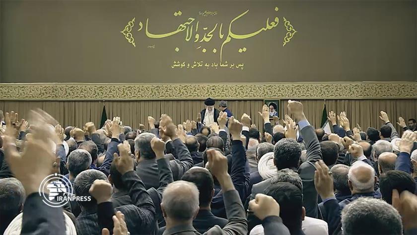 Iranpress: سماحة القائد يستقبل نواب مجلس الشورى الإسلامي 