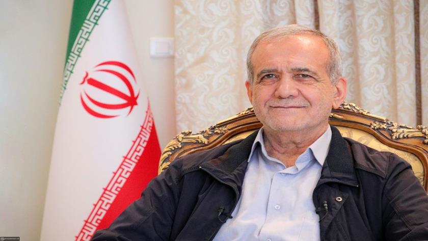 Iranpress: غدًا.. موعد حفل تنصيب الرئيس الإيراني الجديد 