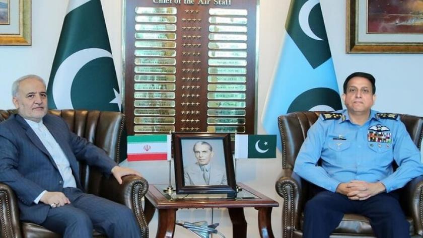Iranpress: القوات الجوية الباكستانية تؤكد عزمها على تطوير التعاون مع إيران