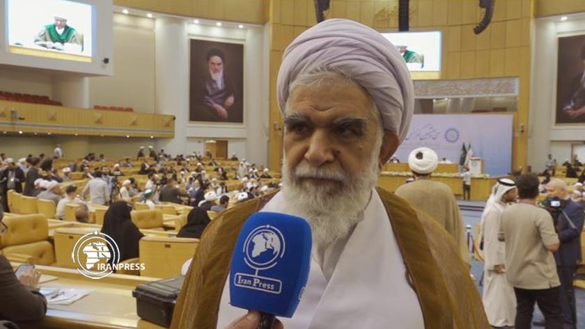 Iranpress: آية الله أختري: نأمل أن تجتمع الأمة الإسلامية لاتخاذ أساليب رادعة للاحتلال الإسرائيلي