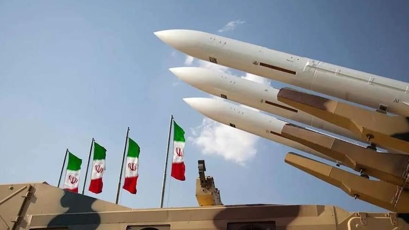 Iranpress: جيش الإحتلال : واشنطن أبلغتنا عن استهداف جوي قريب من إيران