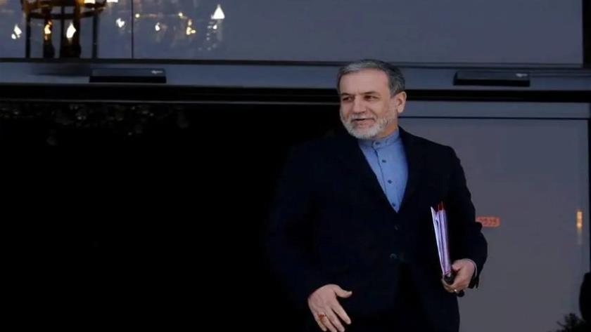 Iranpress: عراقتشي يتوجه إلى القاهرة بعد مغادرته عمّان