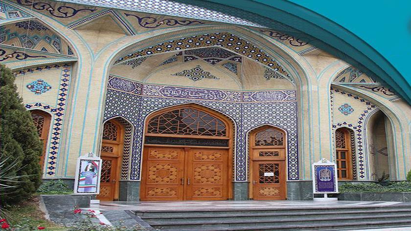 Iranpress: 4700 كتاب علمي ثمرة أربعين عاما من جهود مجمع البحوث الإسلامية