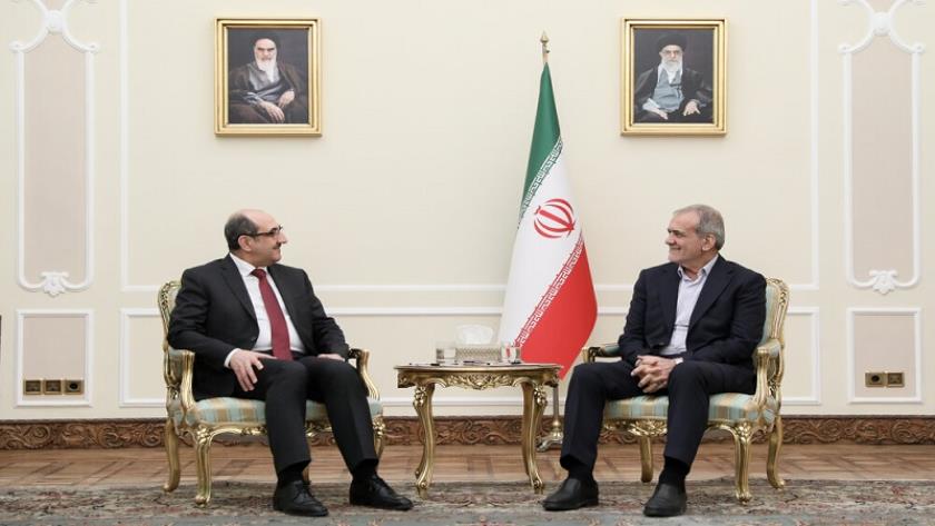 Iranpress: وزير الخارجية السوري: المقاومة هي الحل في مواجهة المشروع الأميركي - الصهيوني 