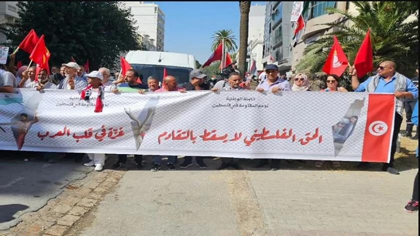 ایران برس: تونسيون يتظاهرون أمام شركة دنماركية تصدّر السلاح إلى إسرائيل