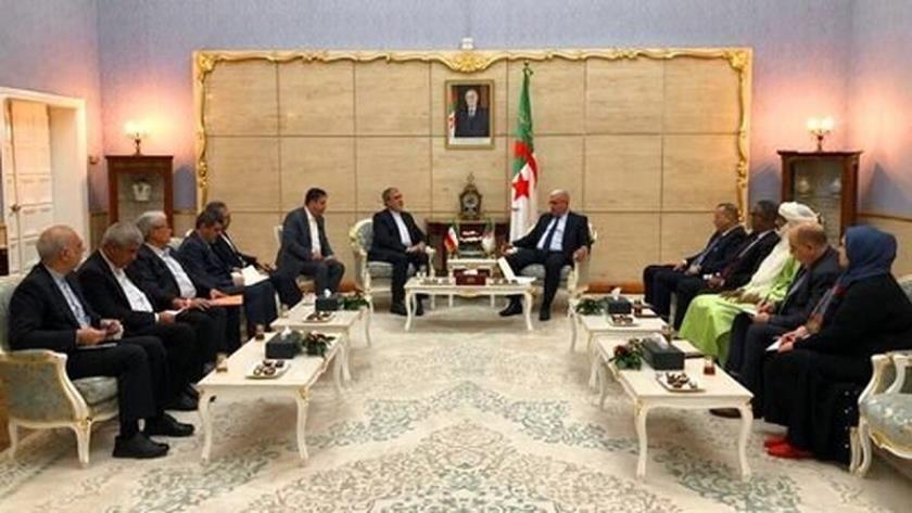 Iranpress: إيران والجزائر تؤكدان على ضرورة مواجهة جرائم الكيان الصهيوني