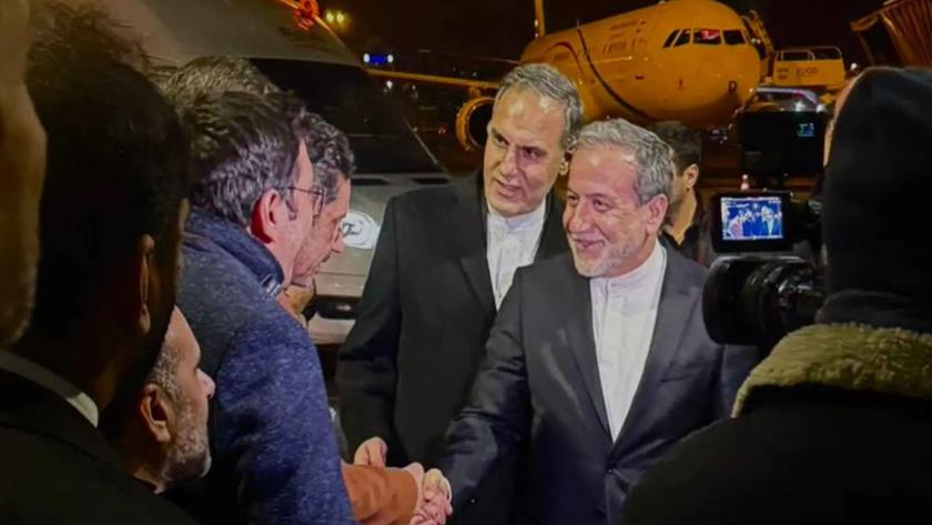 Iranpress: وزير الخارجية الإيراني يصل إلى أنقرة 