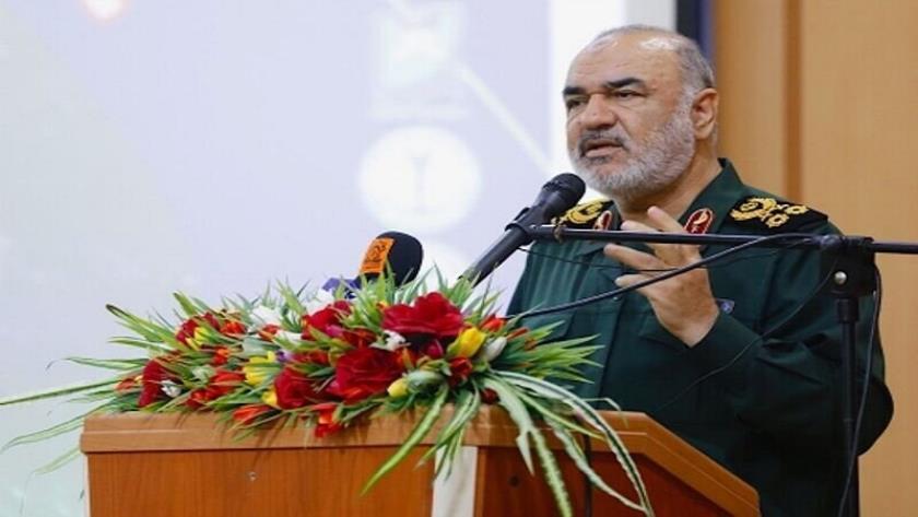 Iranpress: اللواء سلامي: العدو الصهيوني في طريقه إلى الإنهيار 