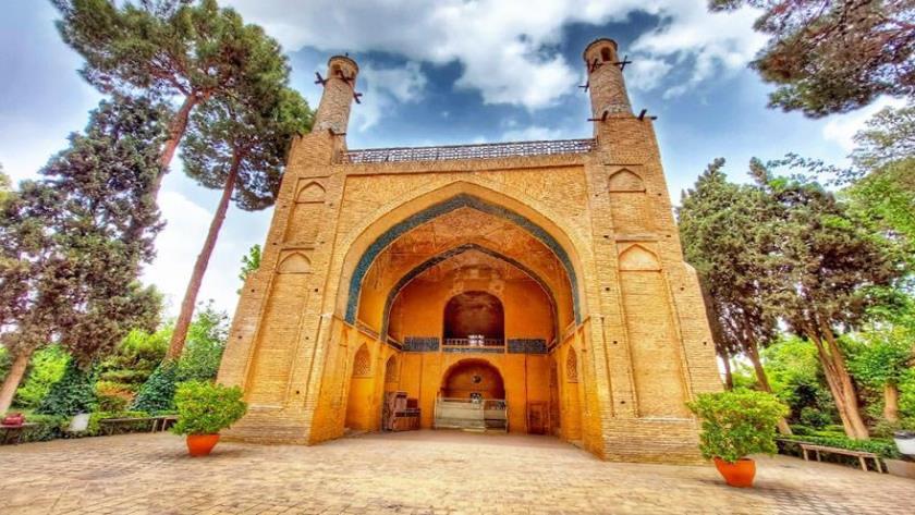 ایران برس: منار جنبان في أصفهان مبنى تاريخي يحمل سرًا خفيًا