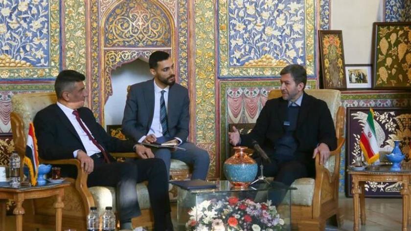 Iranpress: القسم القنصلي للسفارة العراقية في أصفهان يبدأ عمله رسميًا