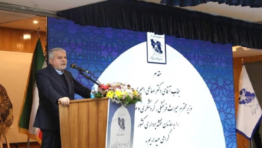 Iranpress: إزالة الستار عن الأطلس الشامل للصناعات اليدوية في إيران