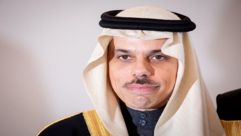 Iranpress: وزير الخارجية السعودي يزور دمشق
