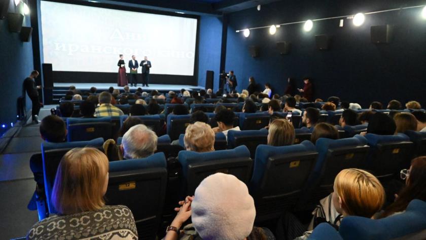Iranpress: افتتاح اسبوع الفيلم الإيراني في مدينة أستراخان الروسية