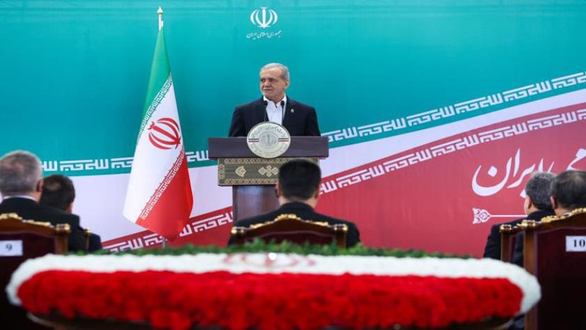 Iranpress: بزشكيان: لا مكان للسلاح النووي في عقيدة الجمهورية الإسلامية الإيرانية
