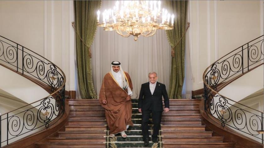 Iranpress: الرئيس بزشكيان: نعمل على تطوير العلاقات بين إيران وقطر