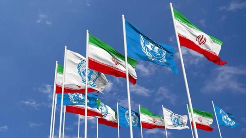 Iranpress: إيران: مفاوضات إلغاء البرنامج النووي الإيراني لن تحدث أبدًا
