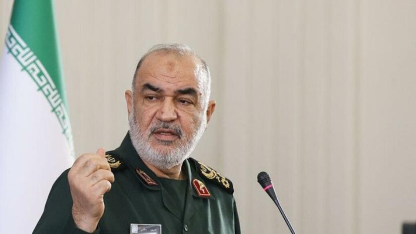 Iranpress: اللواء سلامي: رد إيران على تهديدات العدو سيكون حازماً وساحقاً
