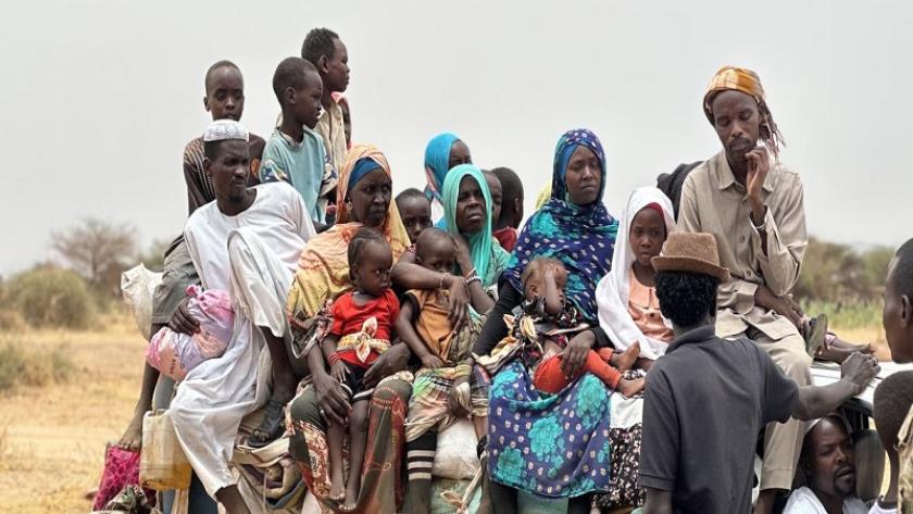 Iranpress: العنف والجوع في السودان؛ تهديد لحياة 825 ألف طفل