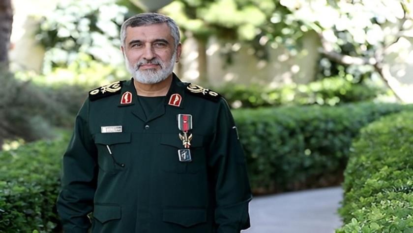 Iranpress: قائد عسكري: الغرفة الزجاجية الأمريكية ليست آمنة