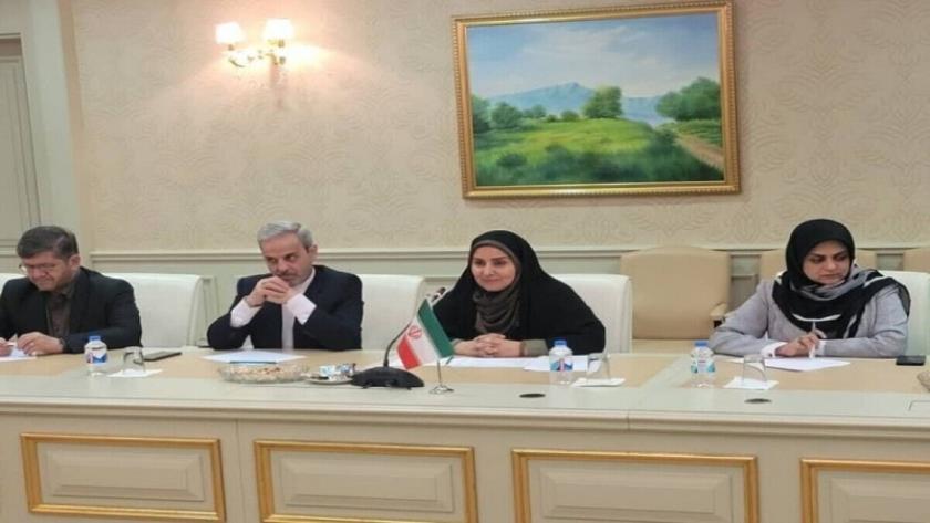 Iranpress: توافق إيران وتركمانستان لتشغيل قطار ركاب وزيادة سعة الشحن