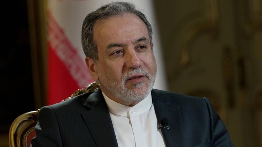 Iranpress: استعداد إيران لتطوير التعاون الثلاثي مع الصين وروسيا