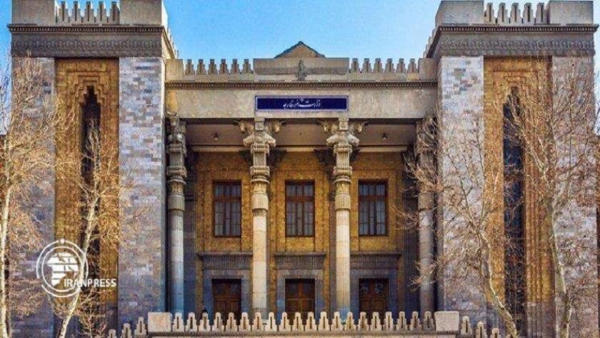 Iranpress: الخارجية الإيرانية: تأجيل المفاوضات الفنية مع واشنطن إلى السبت القادم