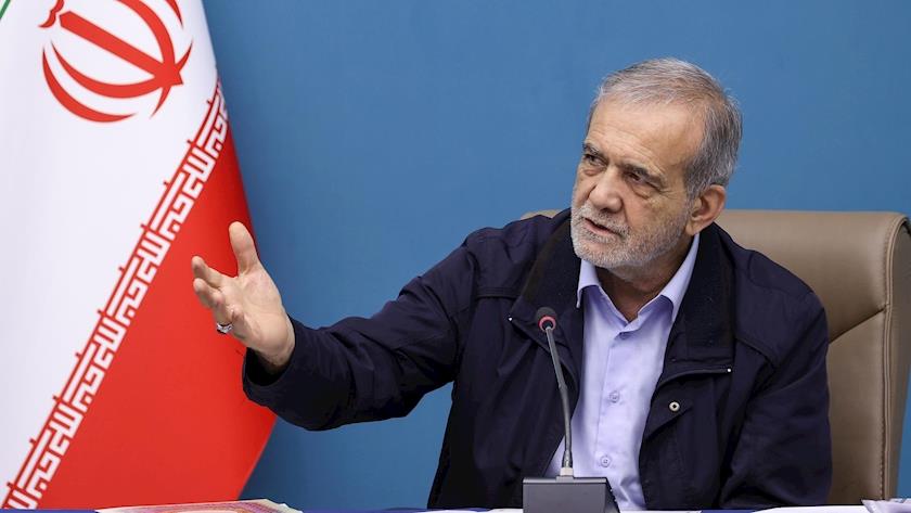 Iranpress: بزشكيان: إيران وجمهورية أذربيجان كجسدٍ واحد تجمعهما صداقات تمتد لآلاف السنين