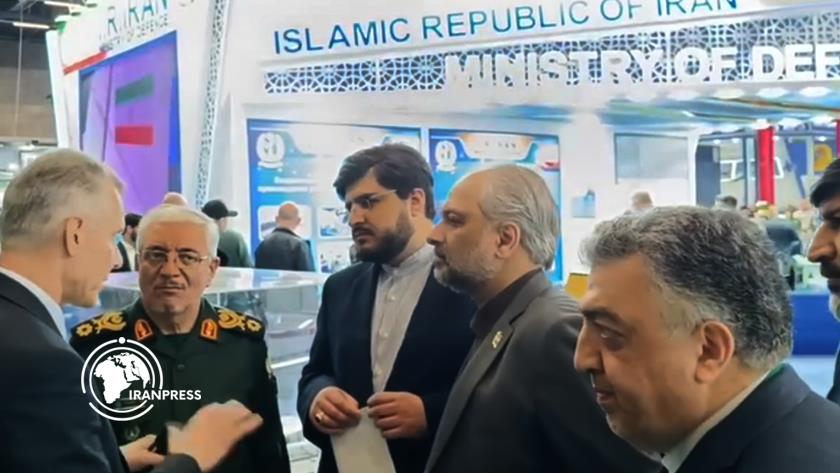 Iranpress: إقبال على الصناعات الدفاعية الإيرانية في المعرض الدولي في مينسك