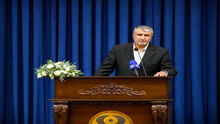 Iranpress: إسلامي: لا توجد وثيقة تدعم ادعاء عدم التزام إيران باتفاق الضمانات الشاملة 