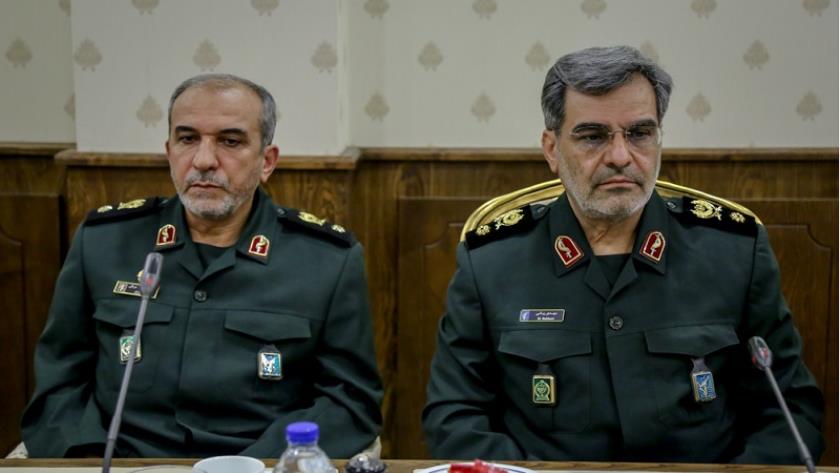 Iranpress: استشهاد اثنين من كبار قادة هيئة الأركان العامة الإيرانية