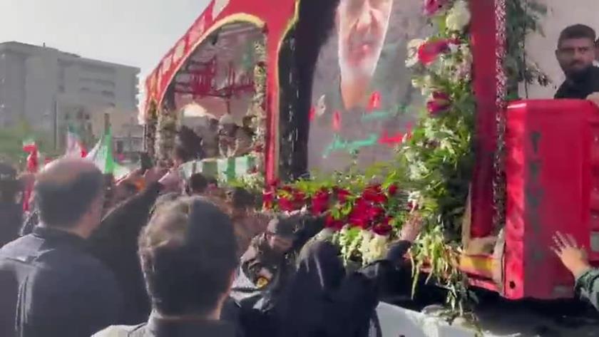 Iranpress: طهران.. انطلاق مراسم تشييع جثامين شهداء العدوان الإسرائيلي على إيران
