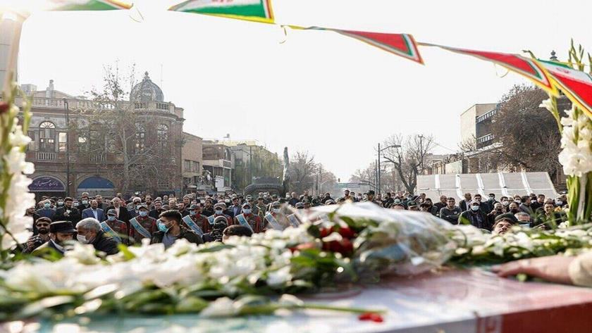 Iranpress: اليوم.. مراسم تشييع شهداء الاقتدار الوطني إلى مثواهم الأخير
