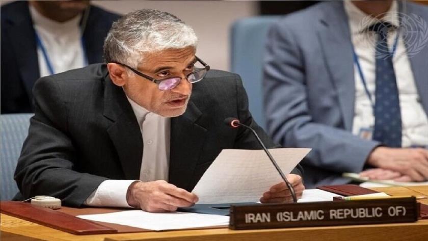 Iranpress: التهديد الأمريكي الإسرائيلي باغتيال سماحة القائد مثال بارز على إرهاب الدولة 