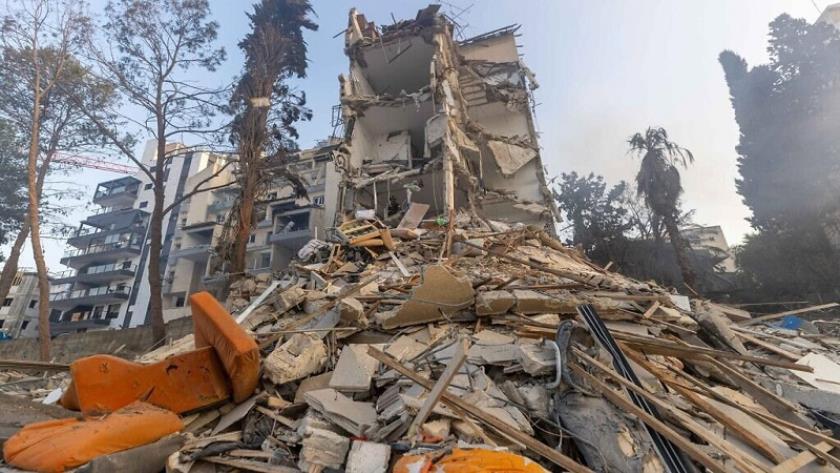 Iranpress: صحيفة إسرائيلية: 800 ألف طن من الأنقاض، هدية الصواريخ الإيرانية لـ إسرائيل