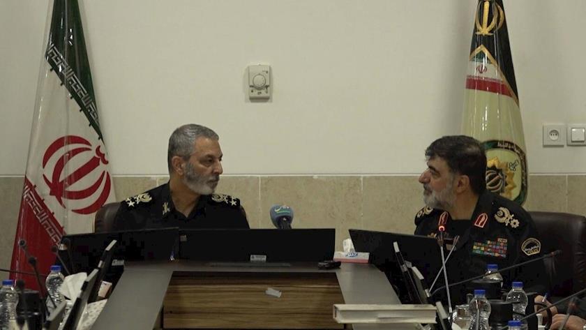 Iranpress: اللواء موسوي يشيد بدور قوات الشرطة خلال الحرب الأخيرة