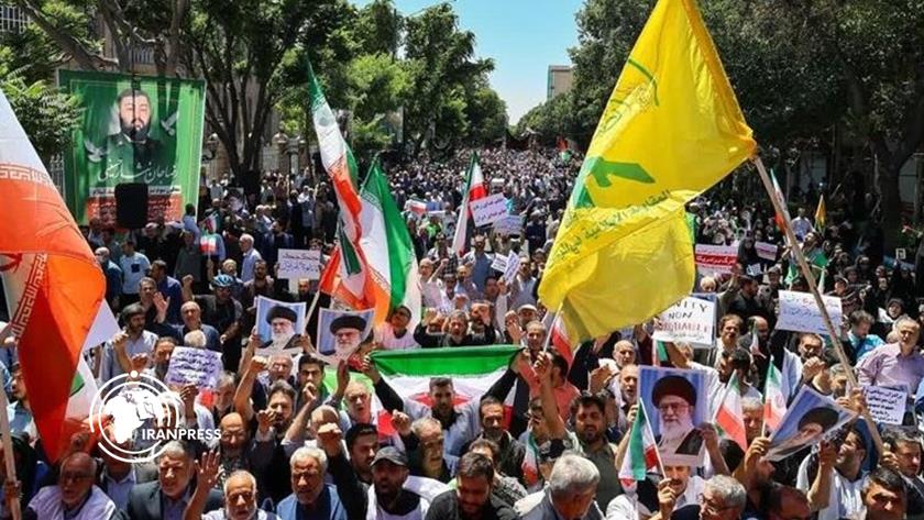 ایران برس: انطلاق مسيرات جمعة الغضب والنصر في أنحاء إيران + فيديو