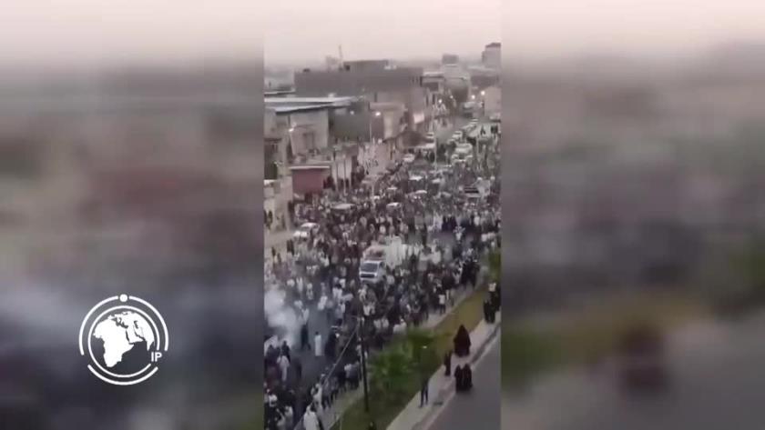 Iranpress: انطلاق موكب بني عامر الأربعيني من البصرة باتجاه كربلاء