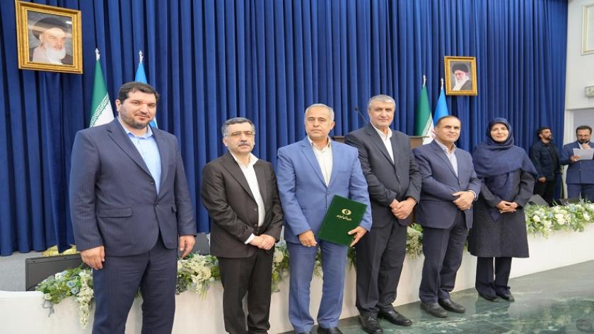 ایران برس: إسلامي: هدف العدو هو منع تنمية وتقدم إيران