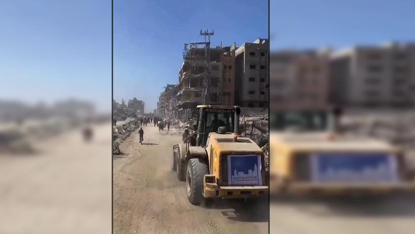 Iranpress: بدء إعادة فتح الطرق والشوارع في مدينة غزة + فيديو