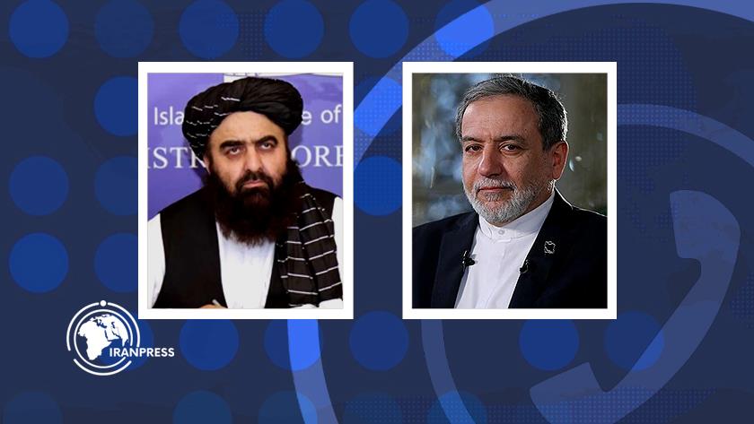 Iranpress: إيران تعرض الوساطة بين كابول وإسلام آباد وتؤكد على حقوقها المائية في نهر هيرمند